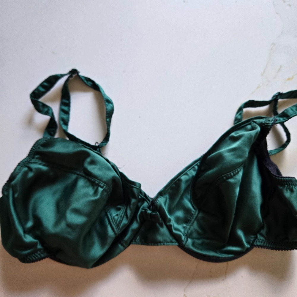 Vintage Gold Label Victorias Secret 36C Olive Green Bra Made in USA